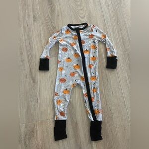 Angel Dear Bamboo Halloween Sleeper 6-12 months